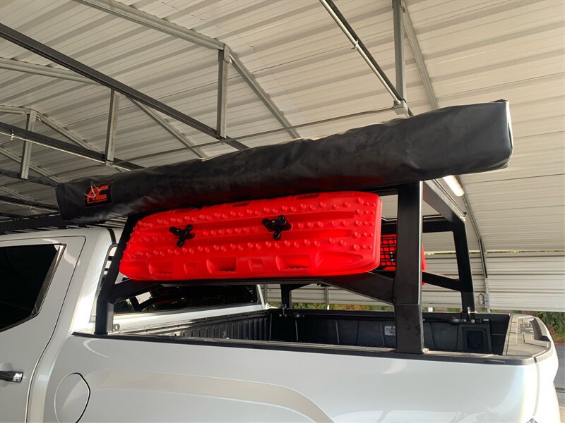 Used 2024 Toyota Tundra Capstone AWD/4WD image 21