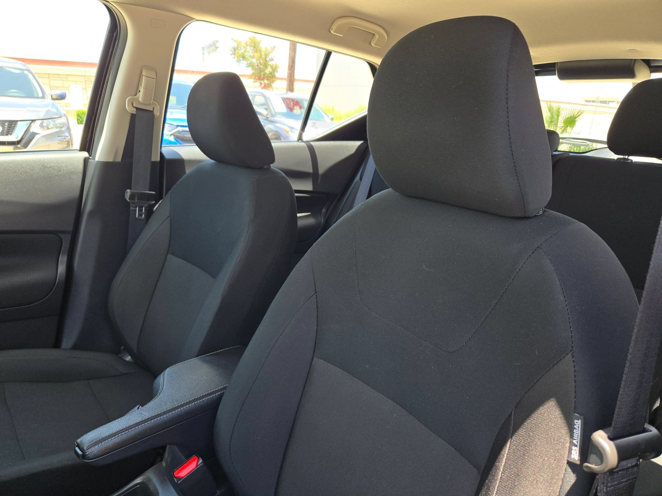 Used 2025 Nissan Kicks Play S FWD image 9