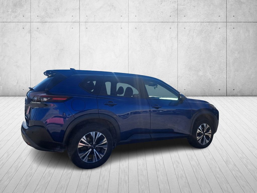 Used 2023 Nissan Rogue SV image 5