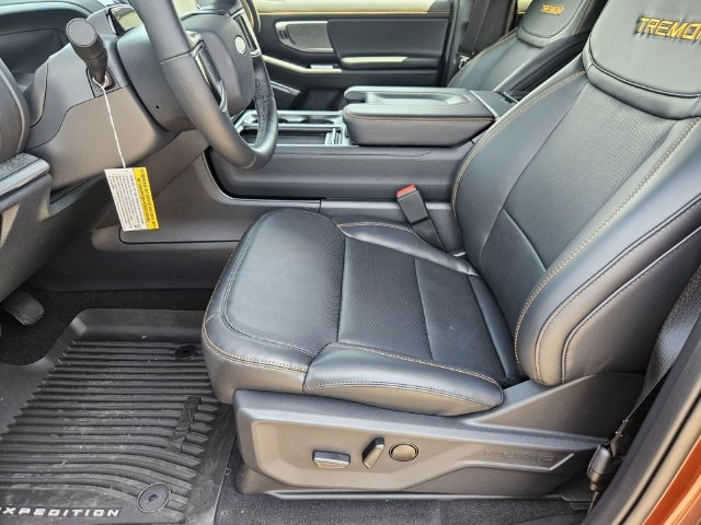 New 2027 Ford Expedition Tremor w/ Driver's Package AWD/4WD image 8