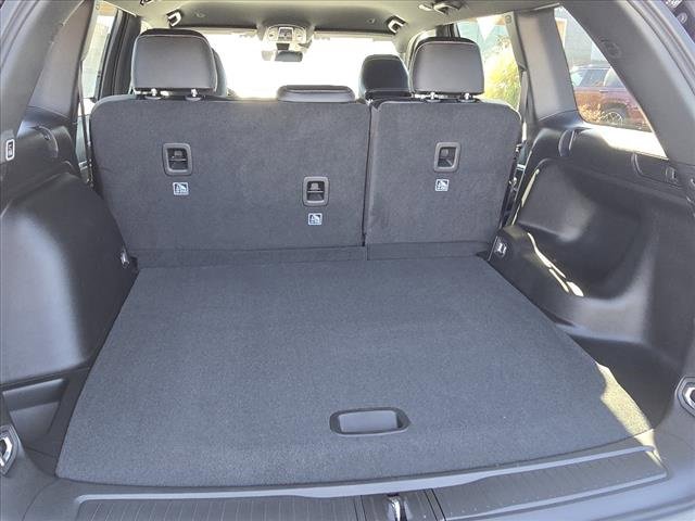 New 2025 Jeep Grand Cherokee Limited w/ Black Appearance Package image 8