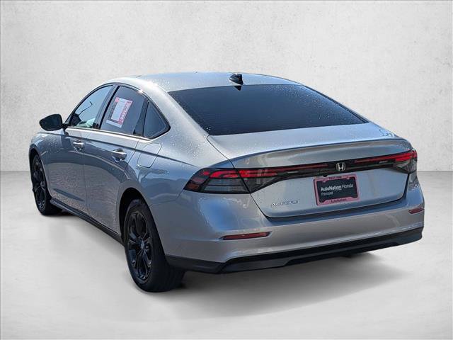 Used 2025 Honda Accord SE image 8