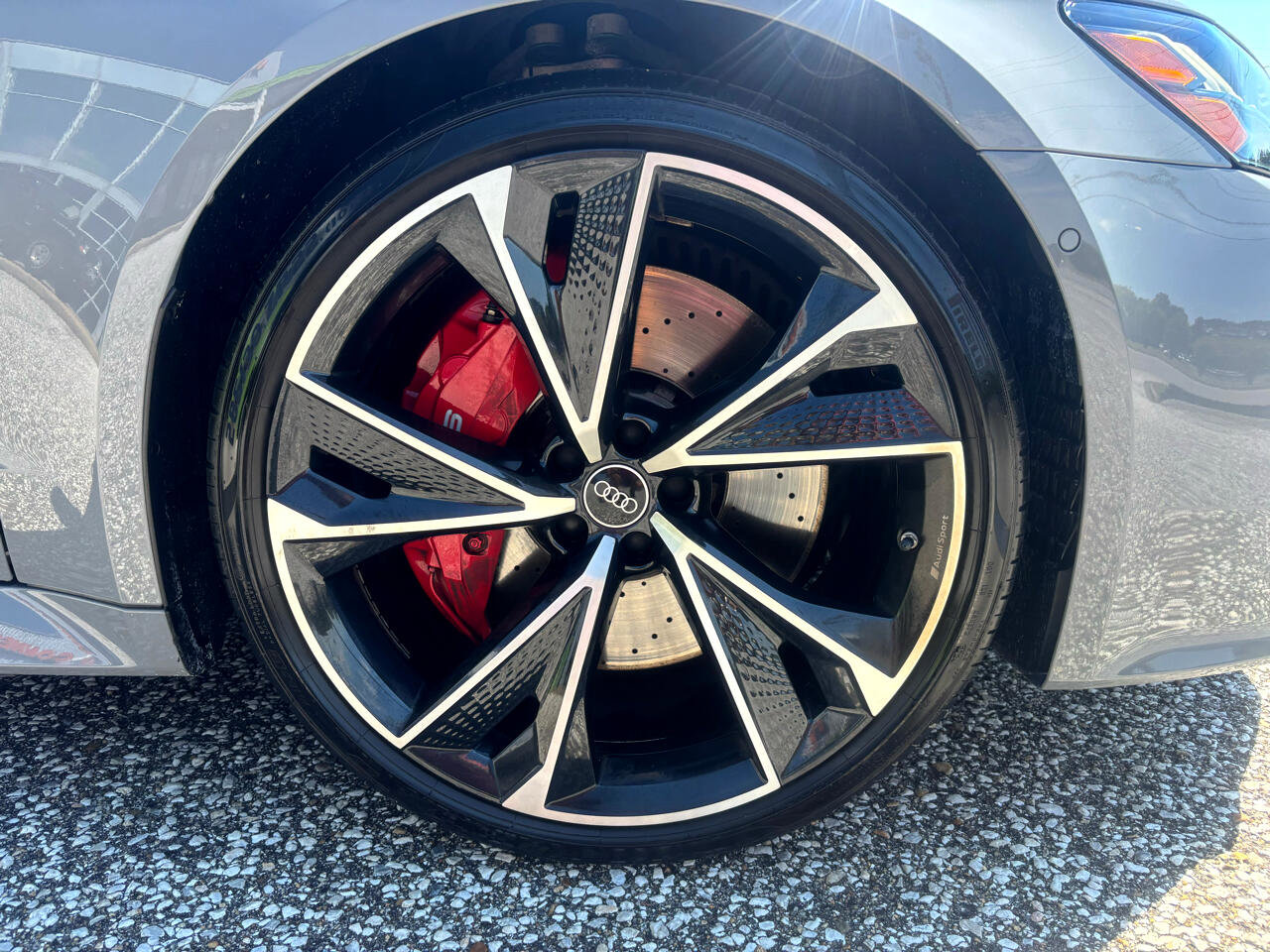 Used 2021 Audi RS 7 Sportback w/ Carbon Optic Package image 44