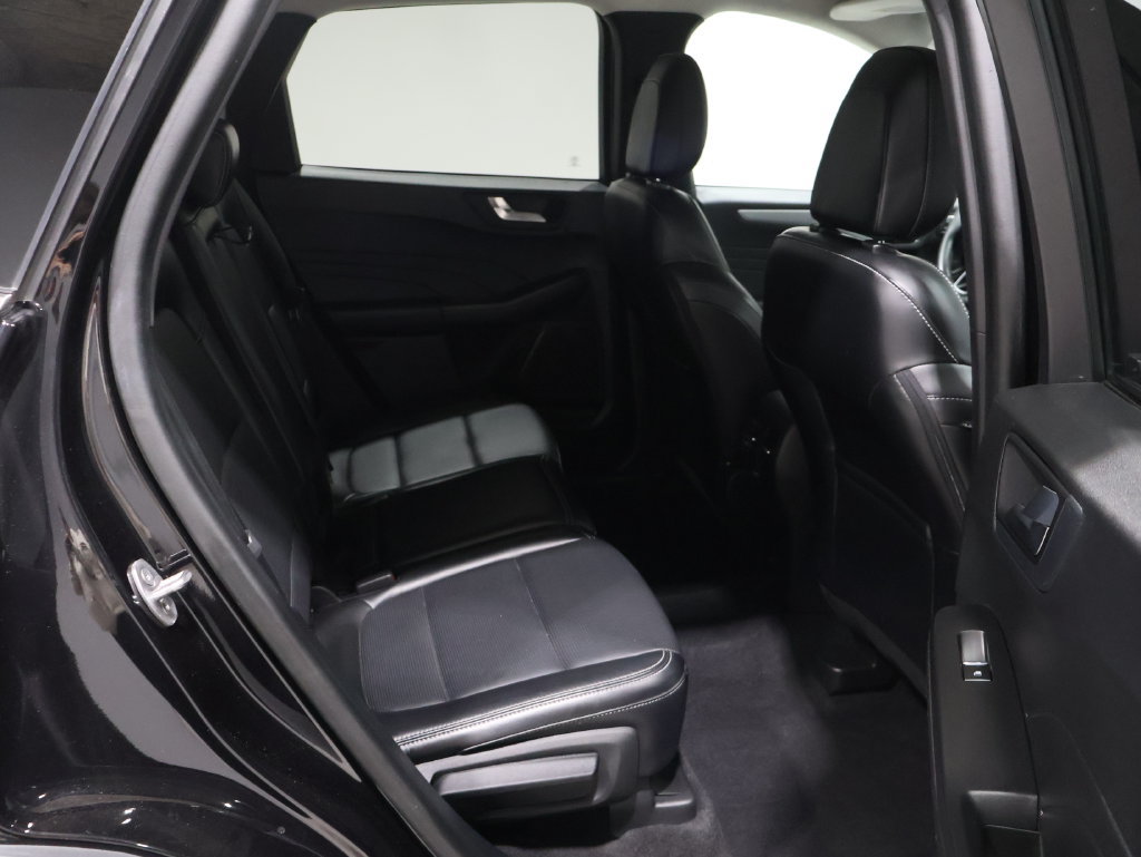 Used 2023 Ford Escape Platinum AWD/4WD image 22