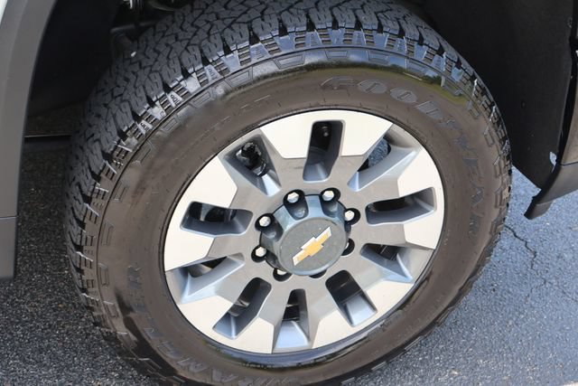 Used 2026 Chevrolet Silverado 2500 Custom w/ Custom Value Package AWD/4WD image 26