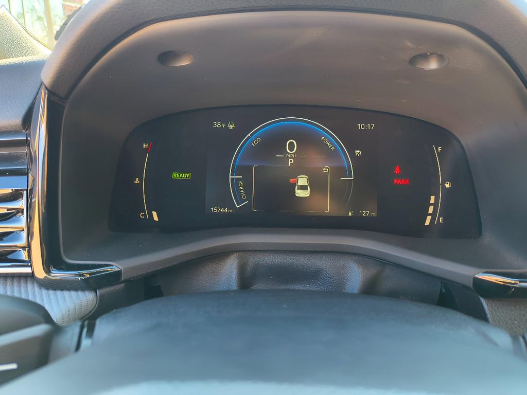 Used 2025 Toyota Camry SE image 20