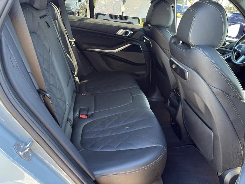 Used 2024 BMW X5 xDrive40i w/ M Sport Package AWD/4WD image 26