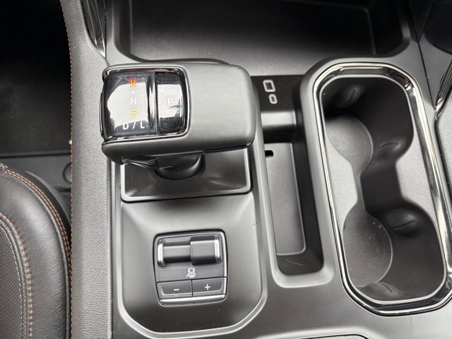 Used 2024 GMC Sierra 1500 AT4 w/ Technology Package image 31