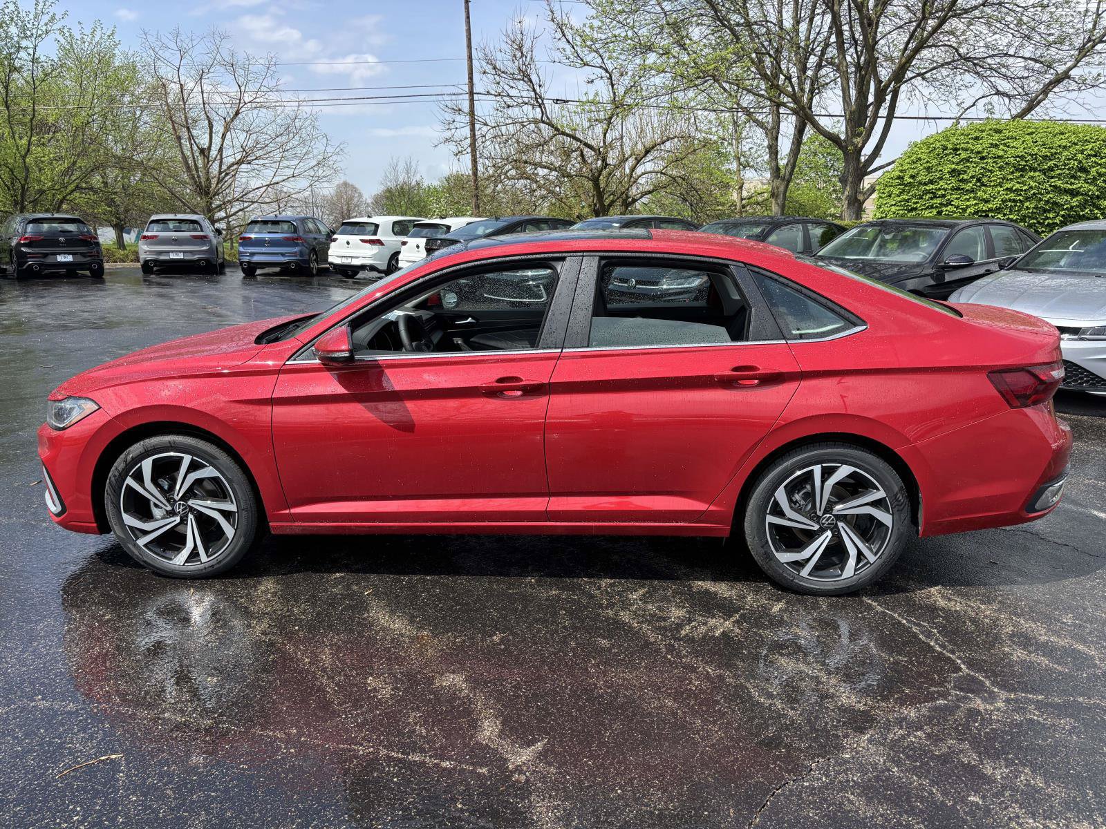 New 2026 Volkswagen Jetta SEL FWD image 8