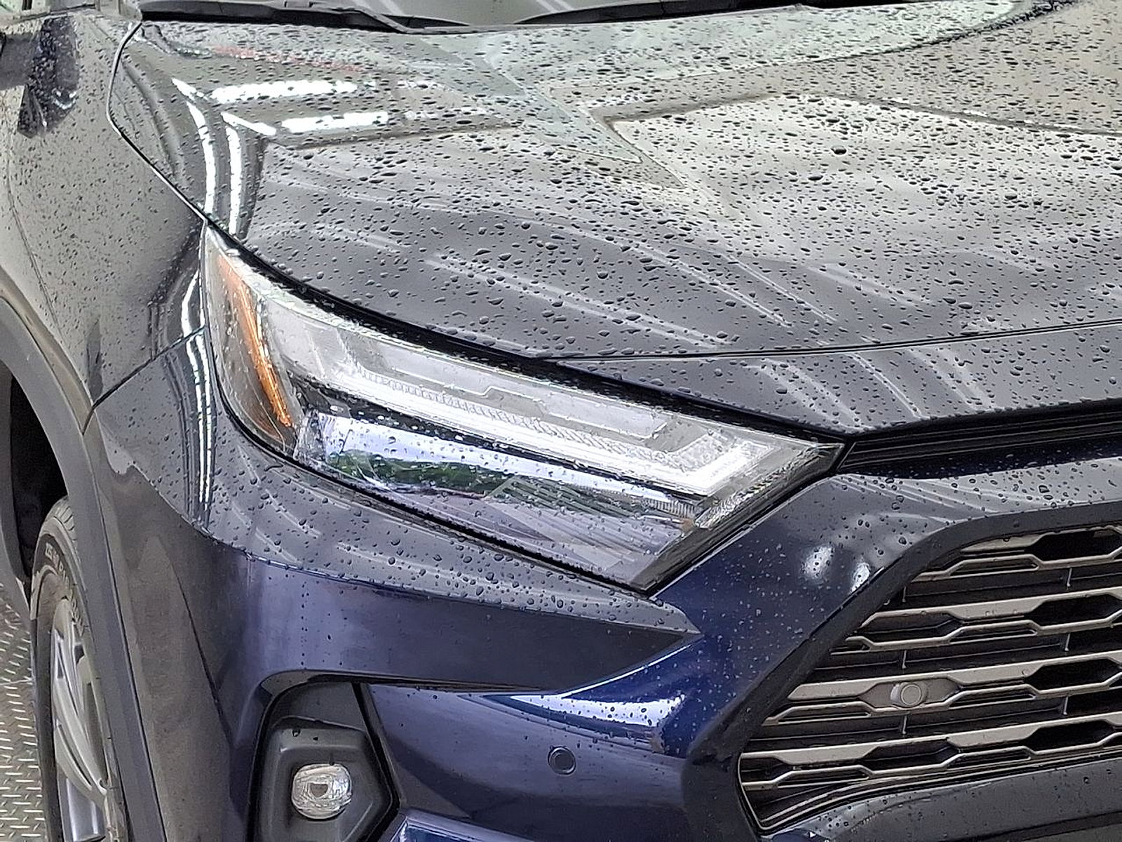Certified 2022 Toyota RAV4 Limited AWD/4WD image 28