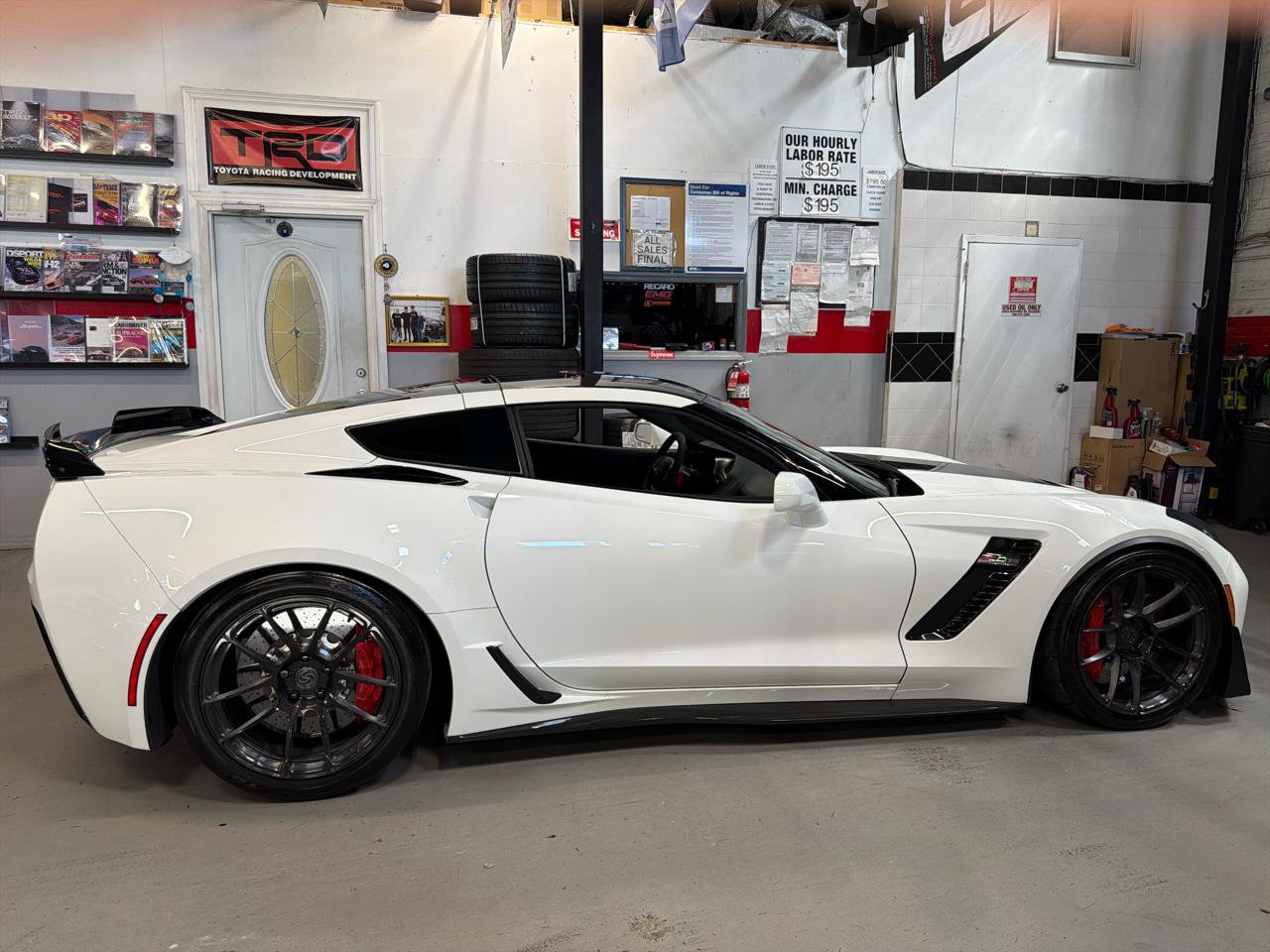 Used 2017 Chevrolet Corvette Z06 image 4