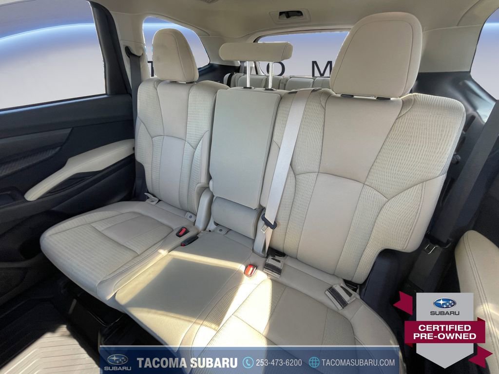 Certified 2025 Subaru Ascent Premium AWD/4WD image 16