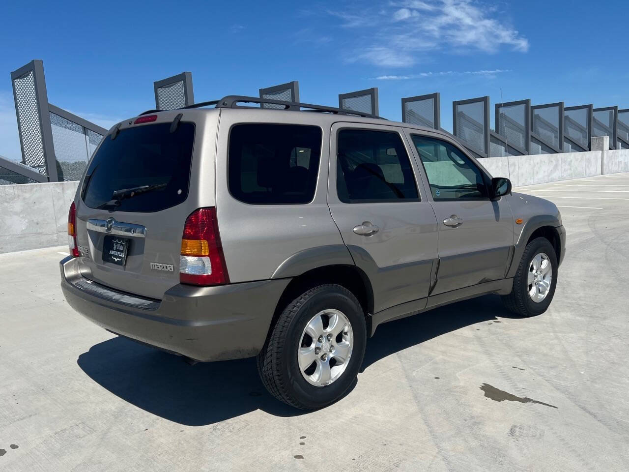 Used 2001 MAZDA Tribute LX AWD/4WD image 6