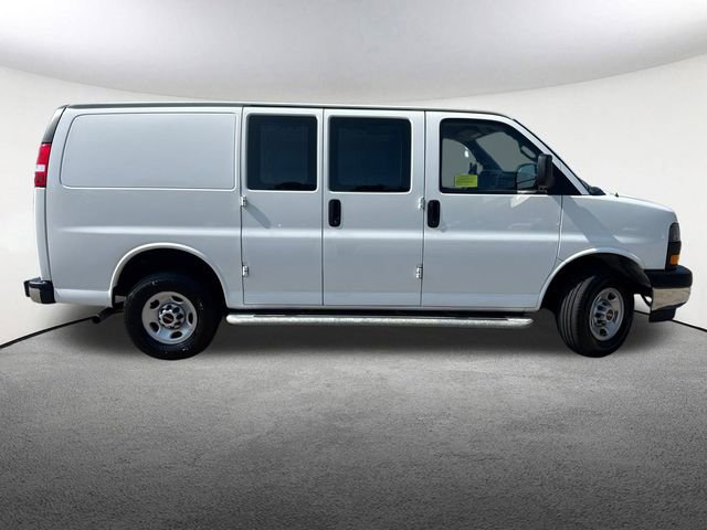 Used 2023 GMC Savana 2500 w/ Driver Convenience Package image 14
