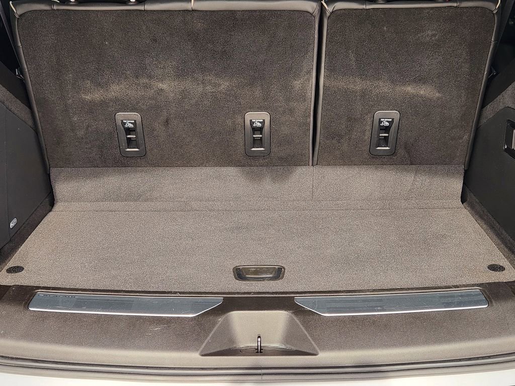Certified 2021 Cadillac Escalade Premium Luxury image 34