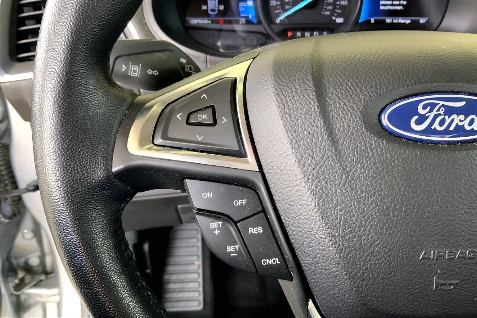 Certified 2022 Ford Edge Titanium image 24