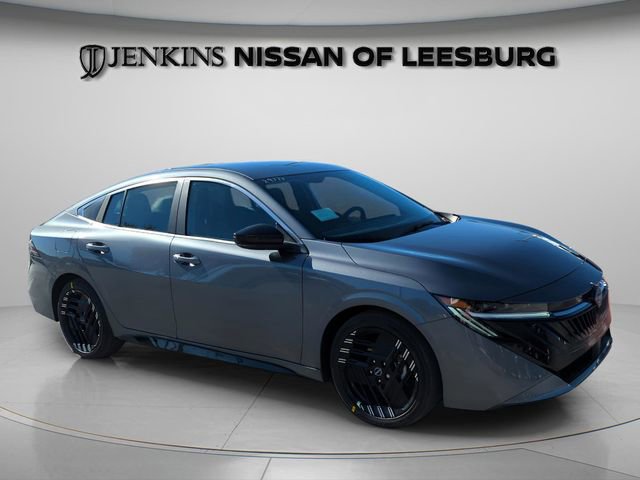 New 2026 Nissan Sentra SR w/ Floor Mat Package