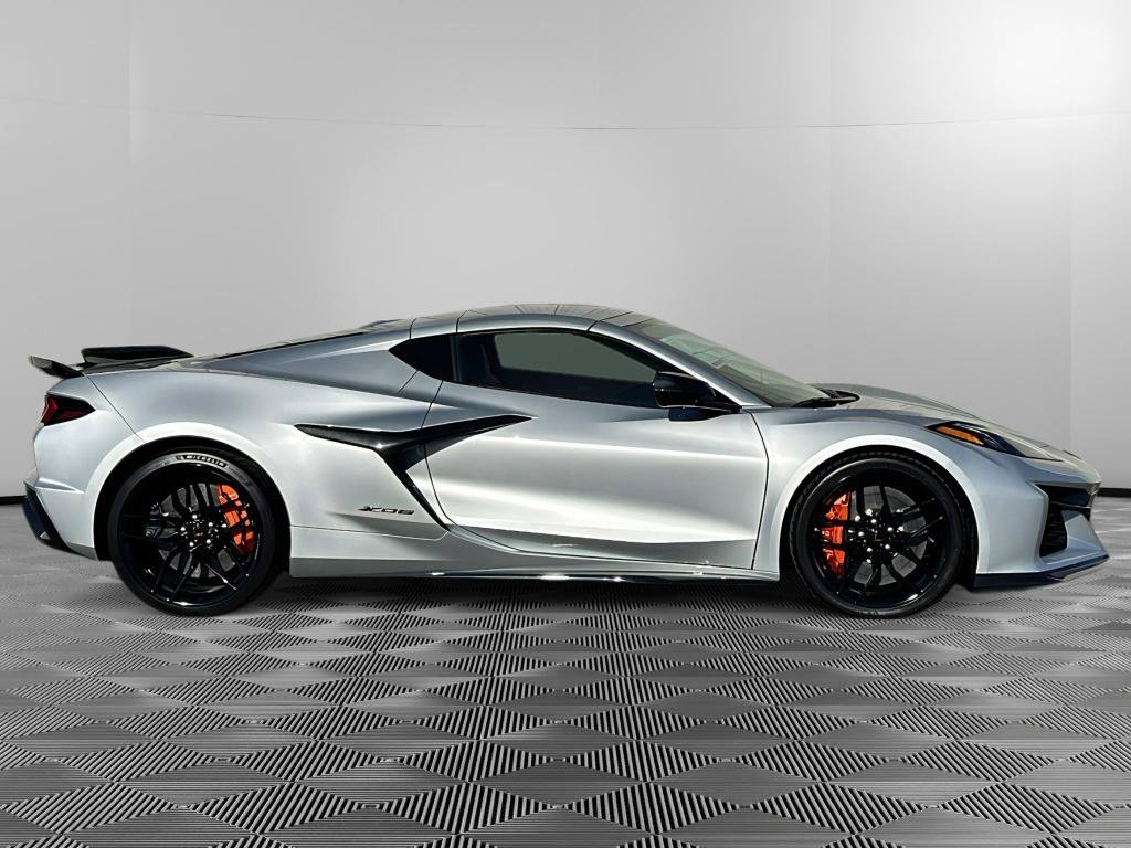 New 2026 Chevrolet Corvette Z06 w/ Stealth Interior Trim Package image 3