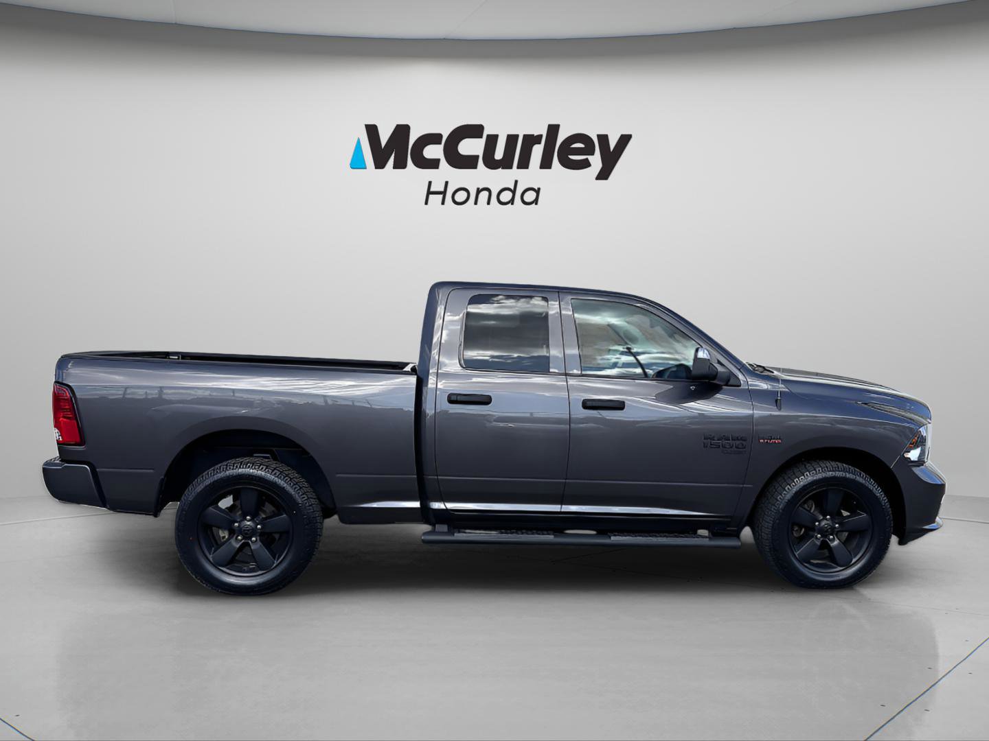 Used 2021 RAM 1500 Express image 4