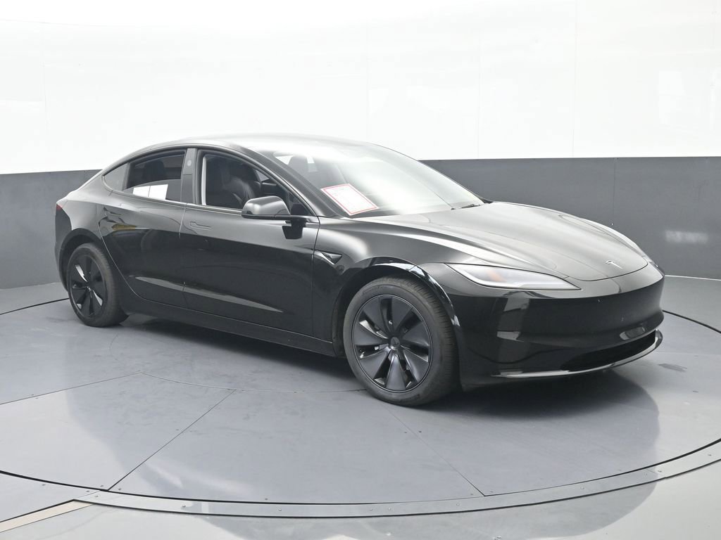 Used 2025 Tesla Model 3 Long Range image 8