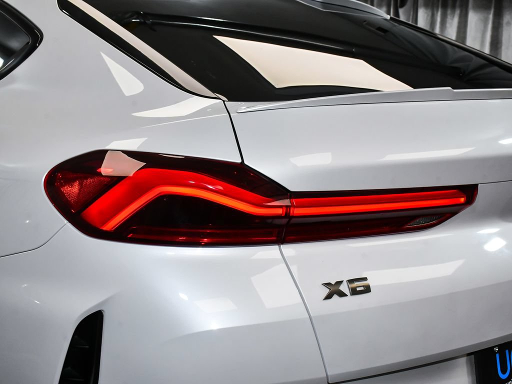 Used 2022 BMW X6 M50i w/ Executive Package AWD/4WD image 93