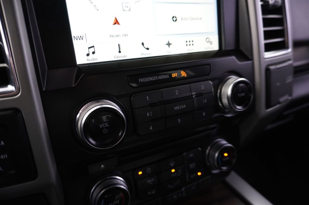 Used 2016 Ford F150 Lariat w/ Equipment Group 502A Luxury image 17