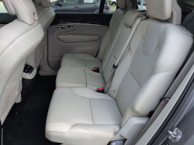 Used 2019 Volvo XC90 T6 Momentum w/ Protection Package AWD/4WD image 14
