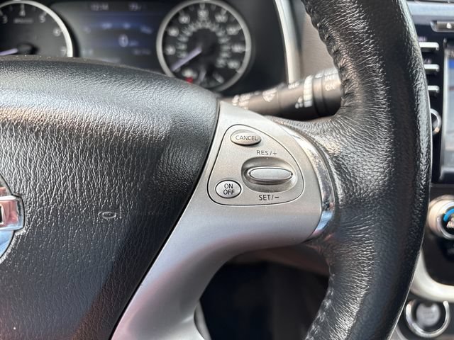 Used 2018 Nissan Murano SV AWD/4WD image 12