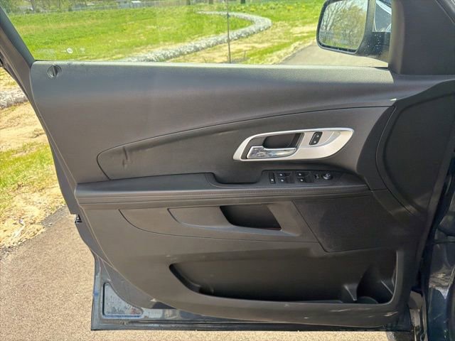 Used 2017 Chevrolet Equinox Premier w/ Enhanced Convenience Package image 19