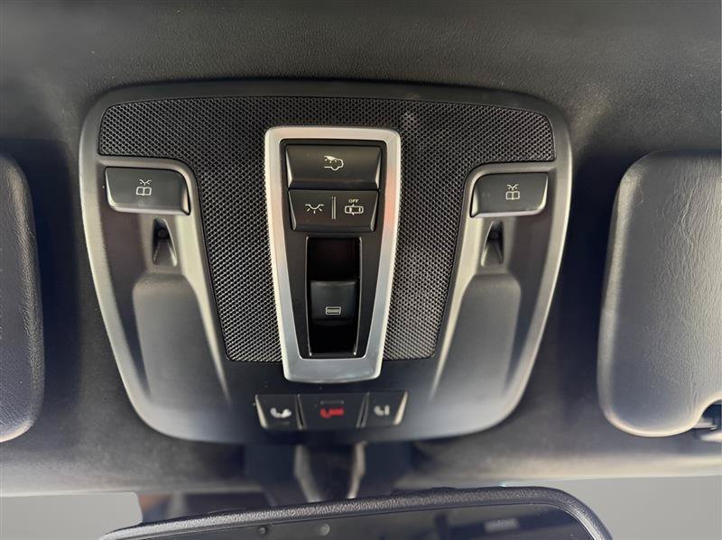 Used 2015 Mercedes-Benz G 63 AMG 4MATIC image 59