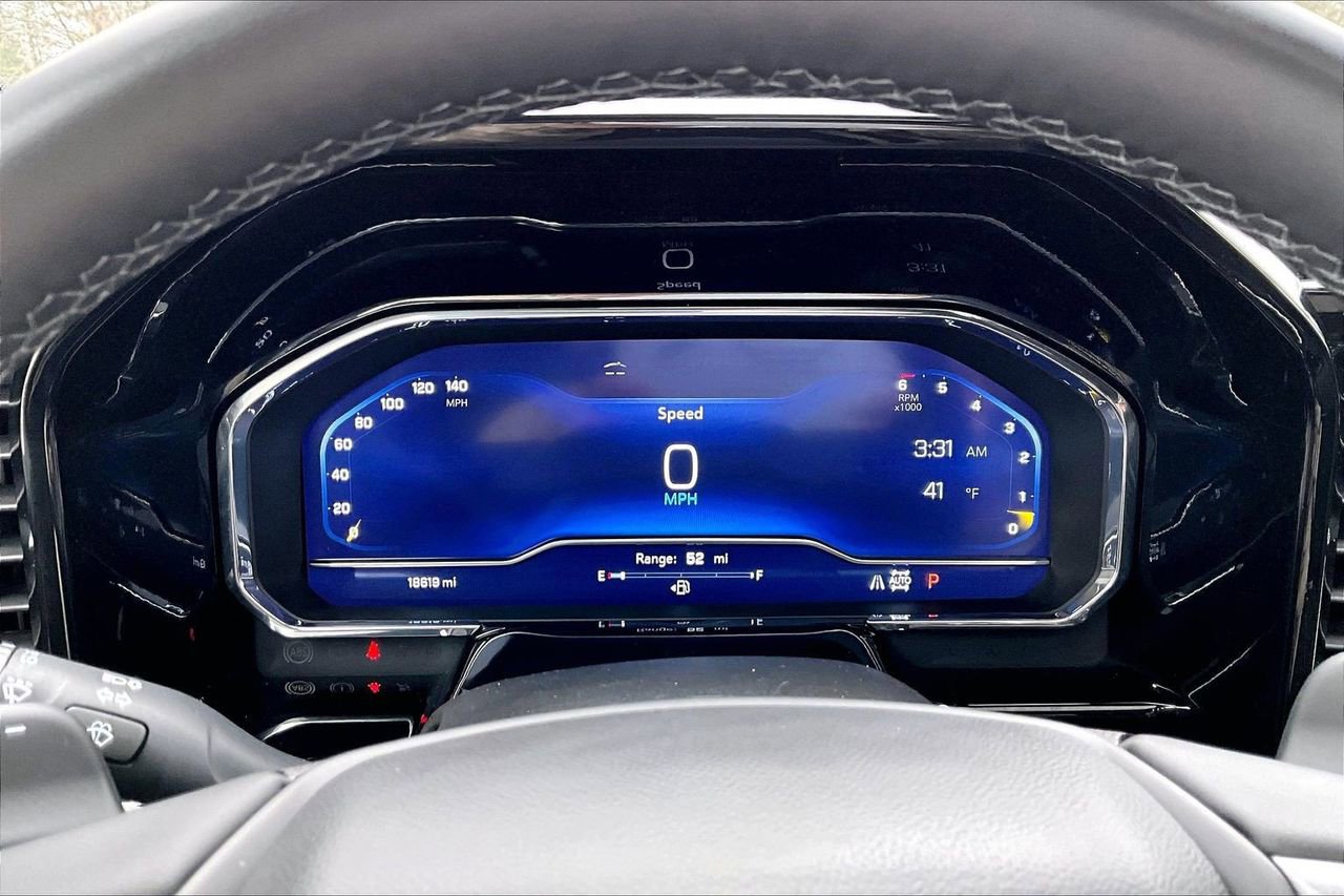 Used 2025 Chevrolet Silverado 1500 High Country w/ Midnight Edition image 10