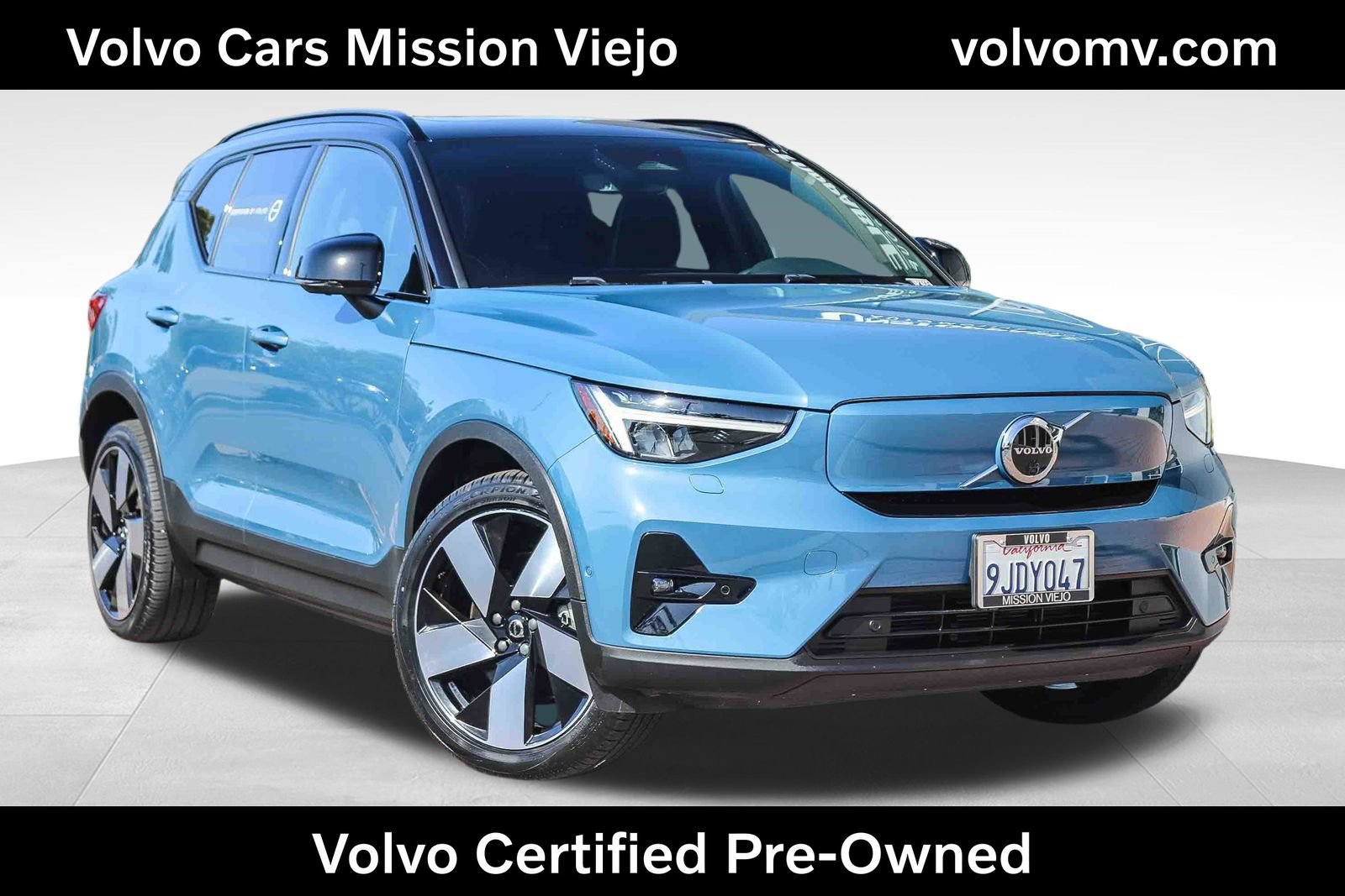 Used 2023 Volvo XC40 Recharge Plus AWD/4WD image 1