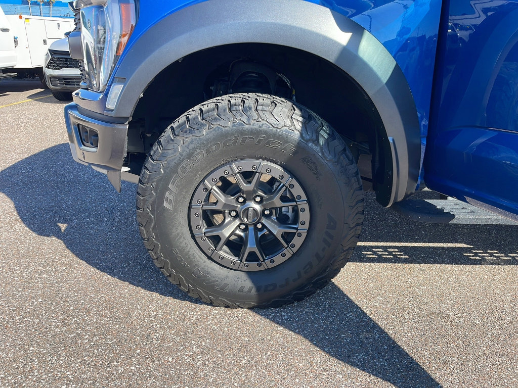 Certified 2022 Ford F150 Raptor w/ Raptor 37 Performance Package image 38