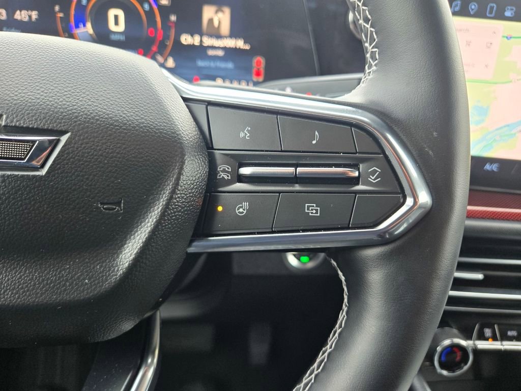 Used 2025 Chevrolet Traverse Z71 image 19