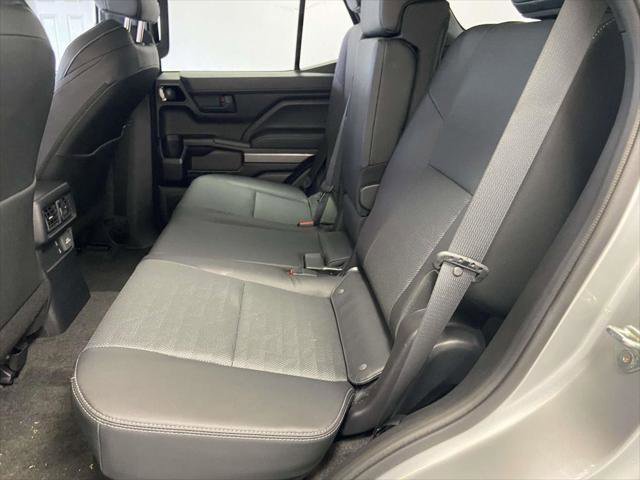 Certified 2025 Toyota 4Runner TRD Off-Road Premium w/ Tow Technology Package image 16