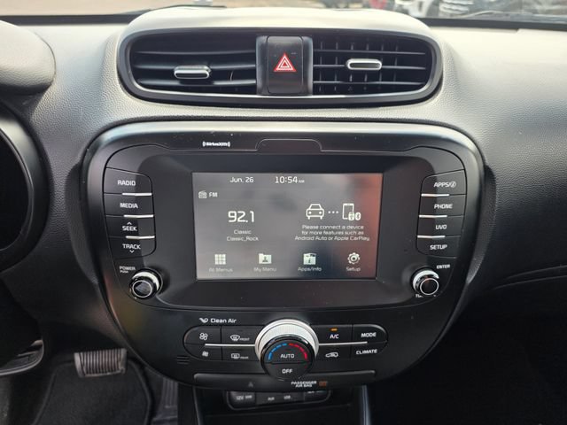 Used 2018 Kia Soul + FWD image 17