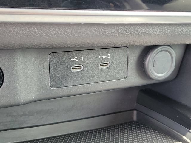 Used 2024 Nissan Rogue S FWD image 30
