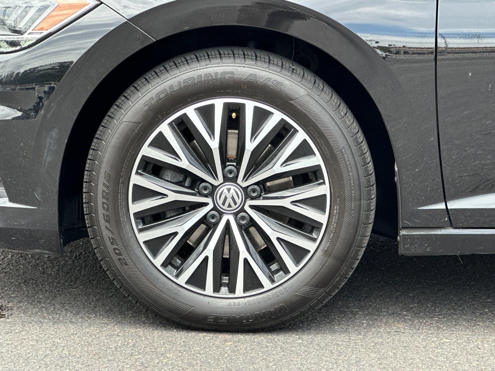 Used 2019 Volkswagen Jetta SE FWD image 22