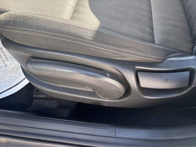 Used 2021 Kia Sportage LX image 12