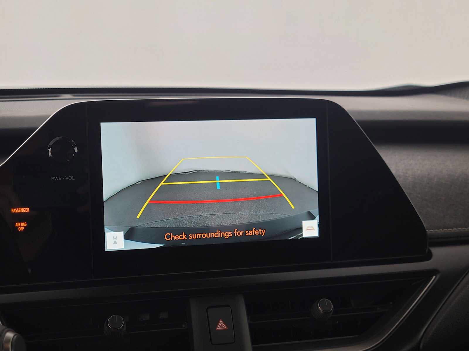 Certified 2026 Lexus UX 300h FWD image 27