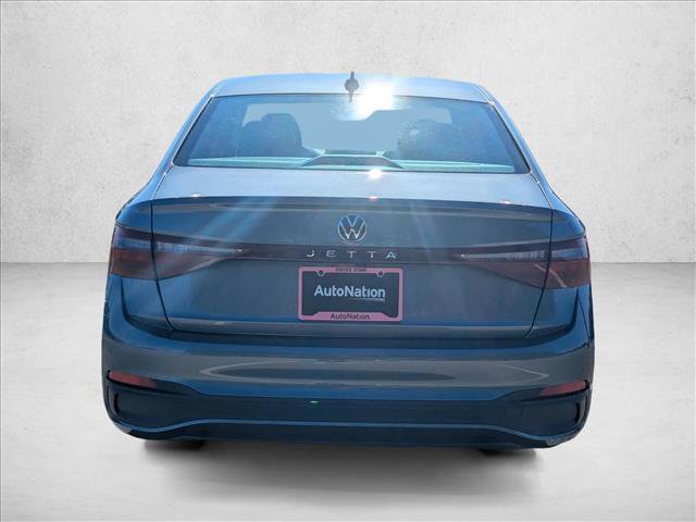 Used 2025 Volkswagen Jetta S image 9