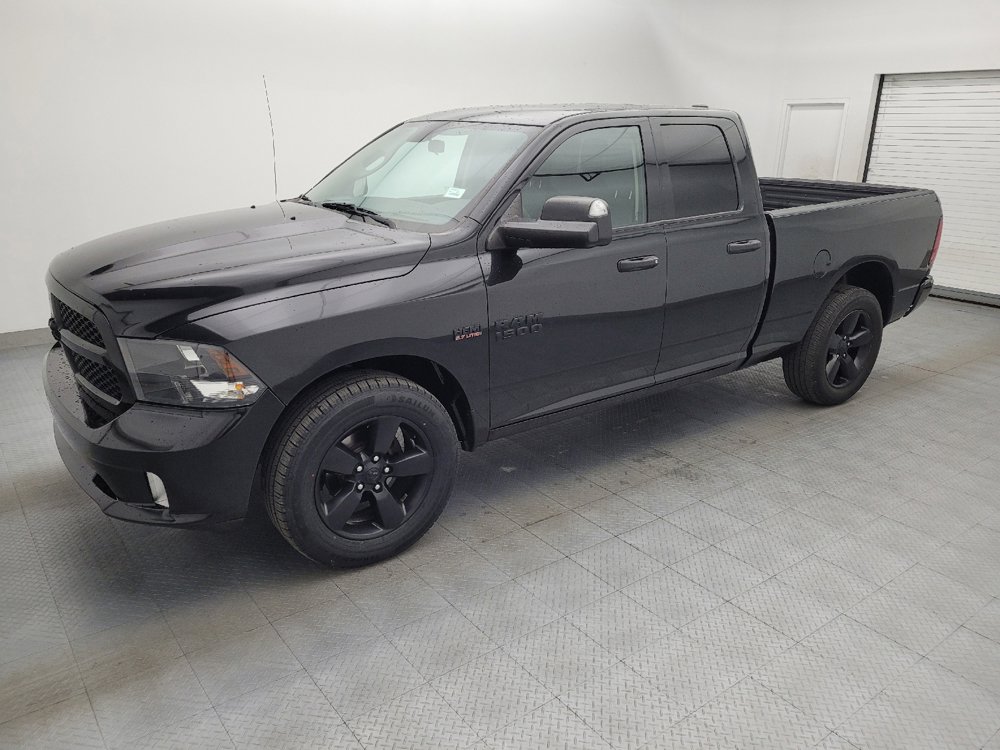 Used 2018 RAM 1500 Express w/ Black Ram 1500 Express Group RWD image 2