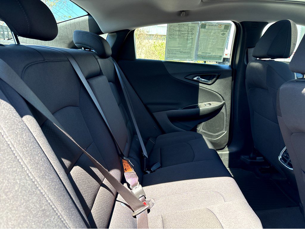 Used 2024 Chevrolet Malibu LT FWD image 10