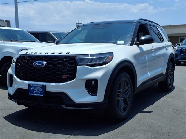 New 2025 Ford Explorer ST w/ Sun And Sound Package
