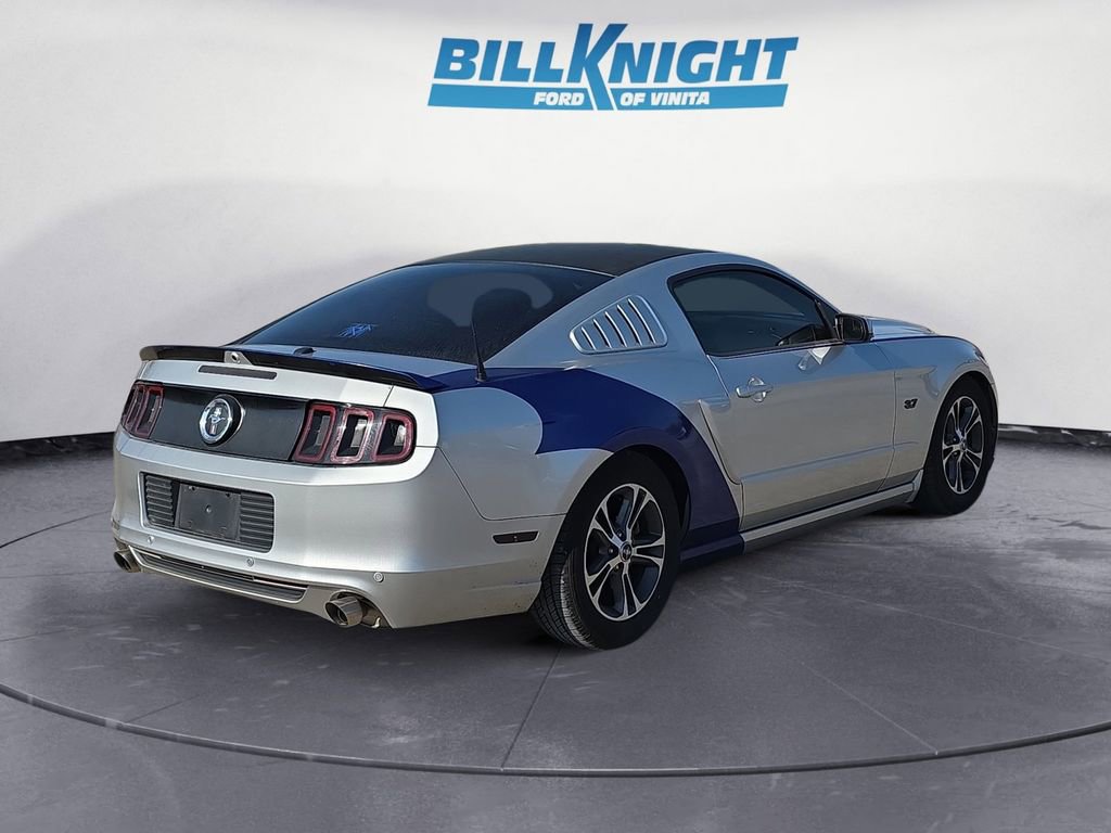 Used 2014 Ford Mustang Premium image 5