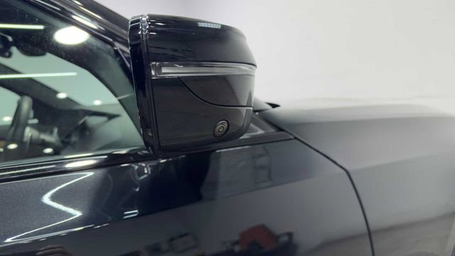 Used 2025 BMW M340i image 12