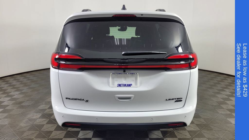 New 2026 Chrysler Pacifica Limited w/ S Appearance Package image 6