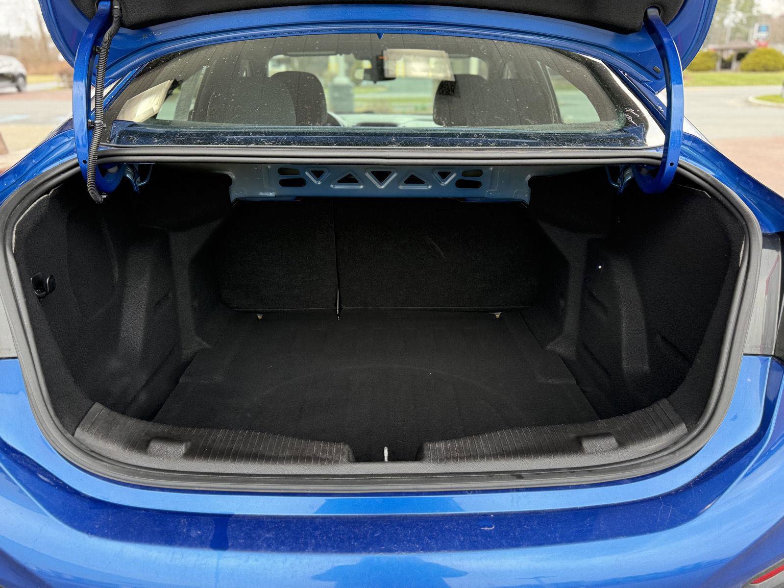 Used 2018 Chevrolet Cruze LT w/ Convenience Package image 9