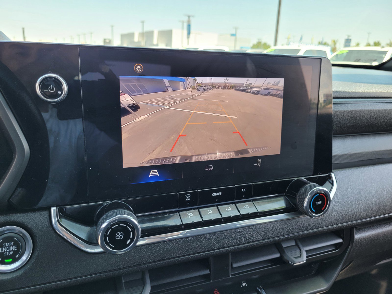 Used 2024 Chevrolet Colorado W/T RWD image 16