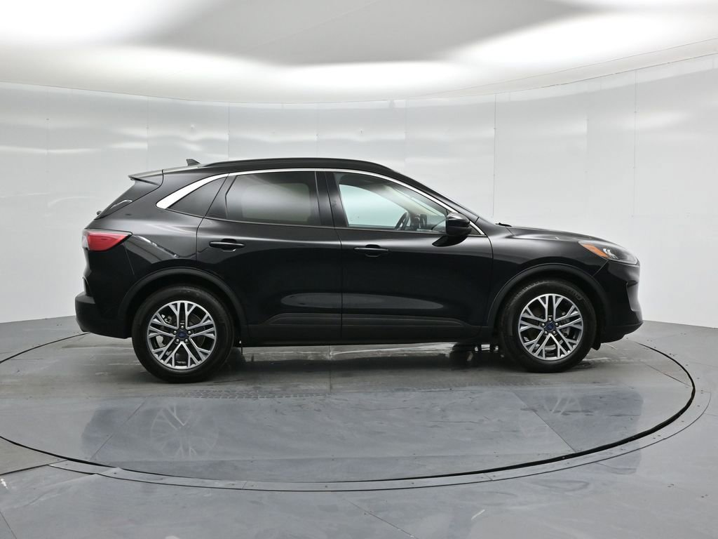 Certified 2020 Ford Escape SEL image 28